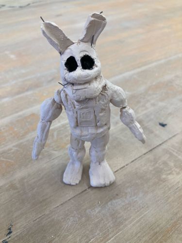 Non-living Artifact / Clay Figurine